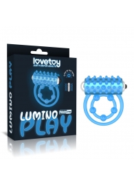 Голубое, светящееся в темноте виброкольцо Lumino Play Vibrating Penis Ring - Lovetoy - в Кургане купить с доставкой