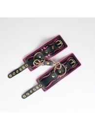 Черные кожаные наручники с розовой строчкой - Crazy Handmade - купить с доставкой в Кургане
