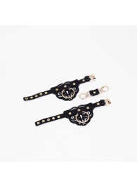 Черные кожаные наручники с клепками, кольцами и золотистой фурнитурой - Crazy Handmade - купить с доставкой в Кургане