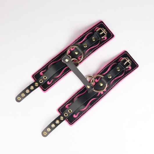 Черные кожаные оковы с розовой строчкой - Crazy Handmade - купить с доставкой в Кургане